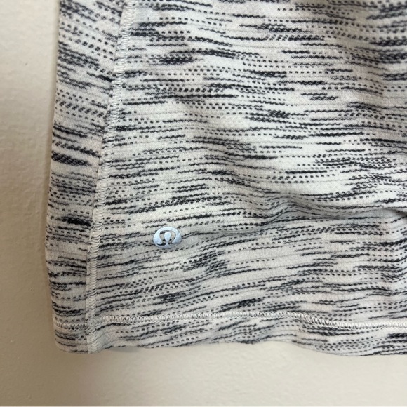 LULULEMON- Twist & Toil Tank Tiger Space Dye Black White Nebula Training Running - Picture 8 of 8